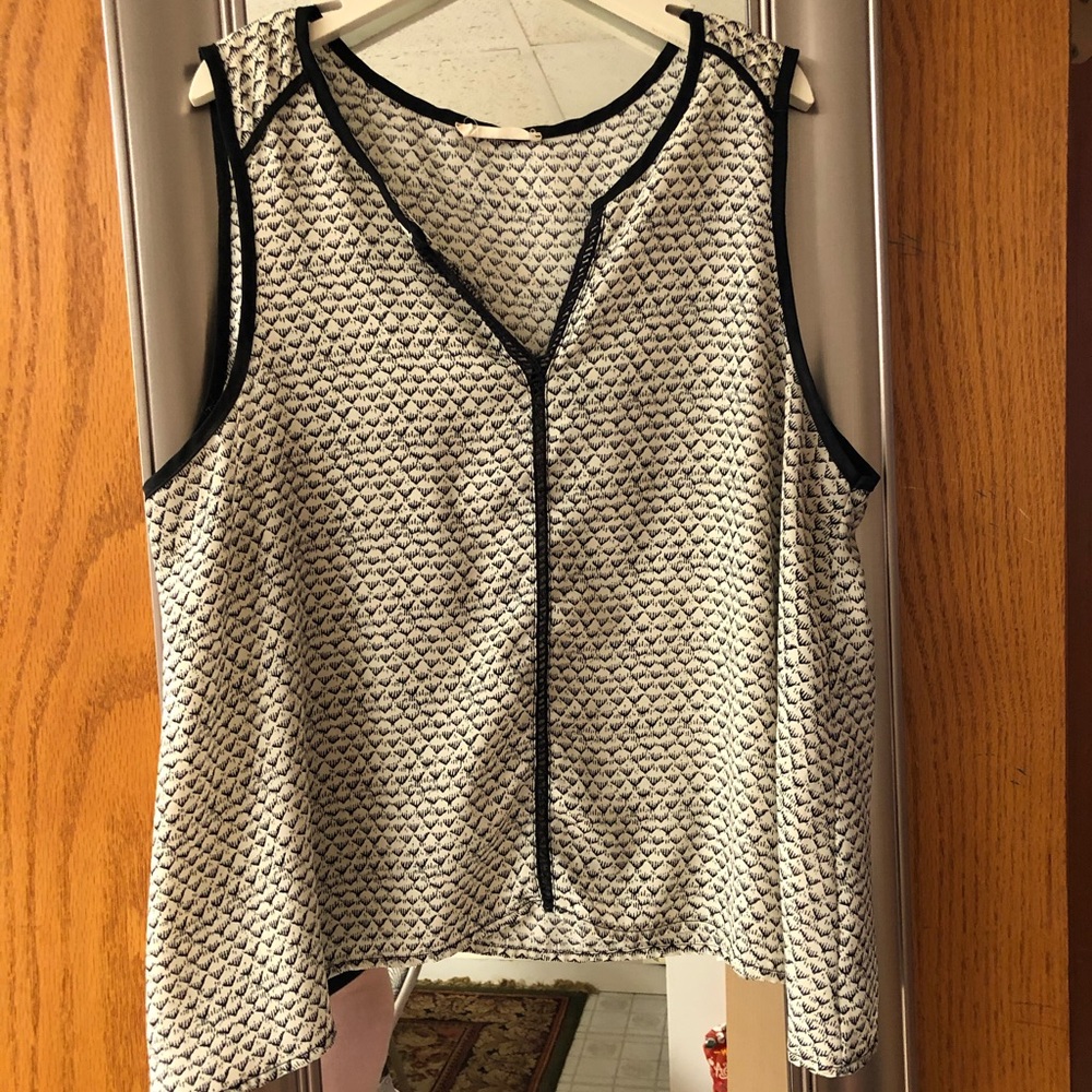 LUSH cropped tank top
